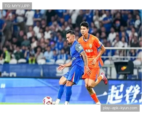 上海申花防守稳固状态下表现波动明显,能否持续保持领先优势面临考验 上海申花防守稳固状态下表现波动明显,能否持续保持领先优势面临考验